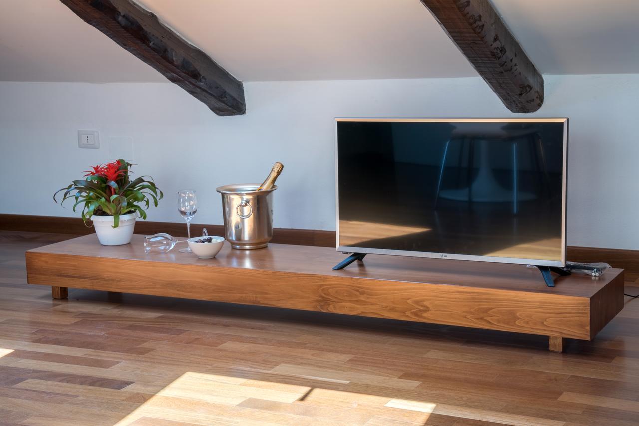 サレルノ Plaium Montis Bed & Breakfast エクステリア 写真