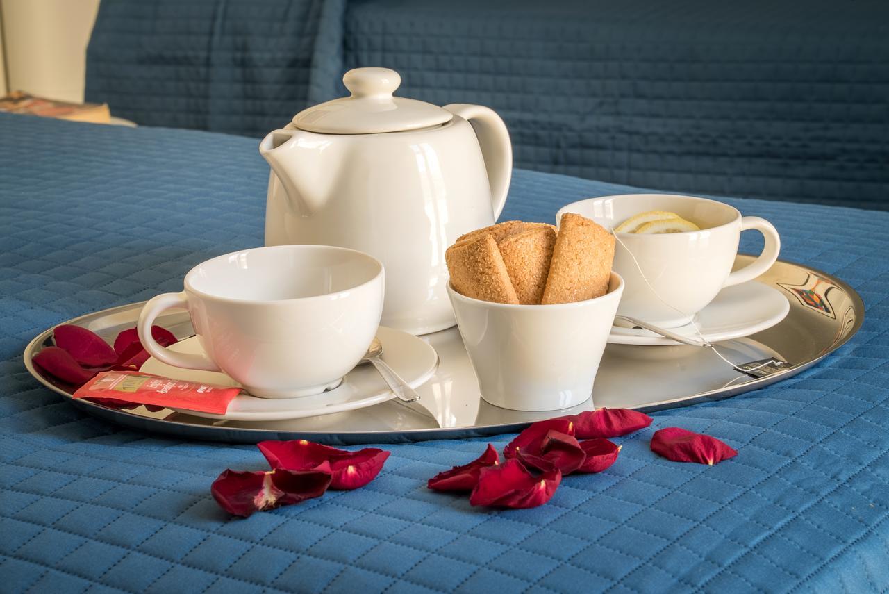 サレルノ Plaium Montis Bed & Breakfast エクステリア 写真