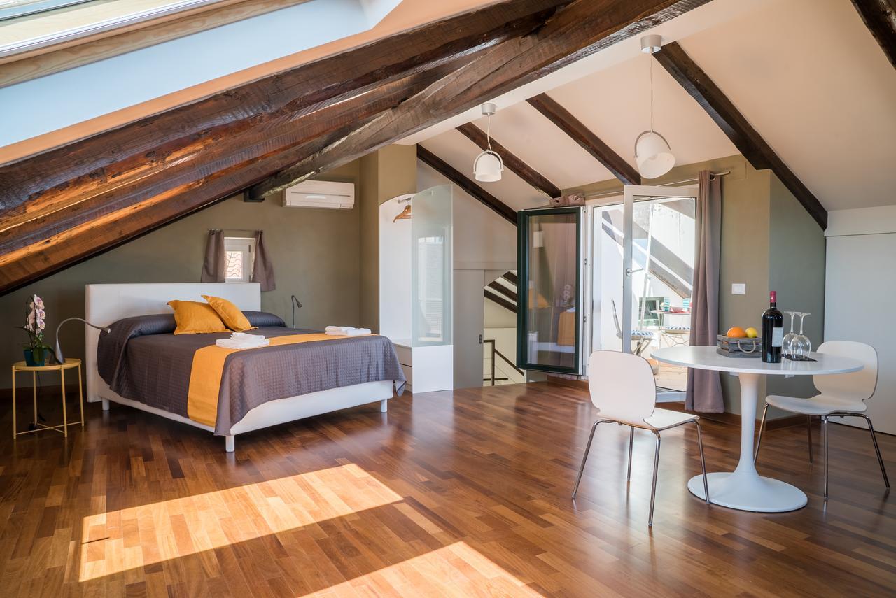 サレルノ Plaium Montis Bed & Breakfast エクステリア 写真
