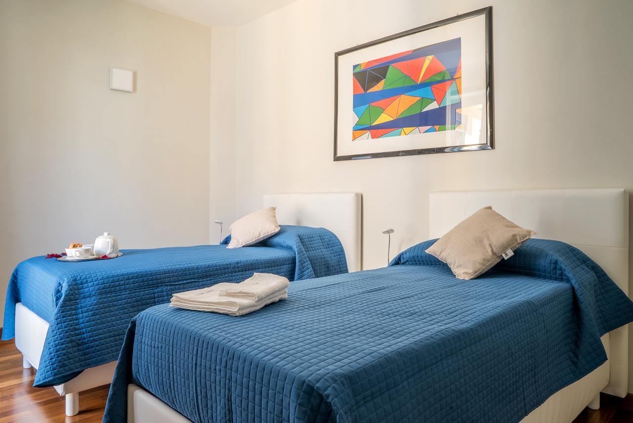 サレルノ Plaium Montis Bed & Breakfast エクステリア 写真