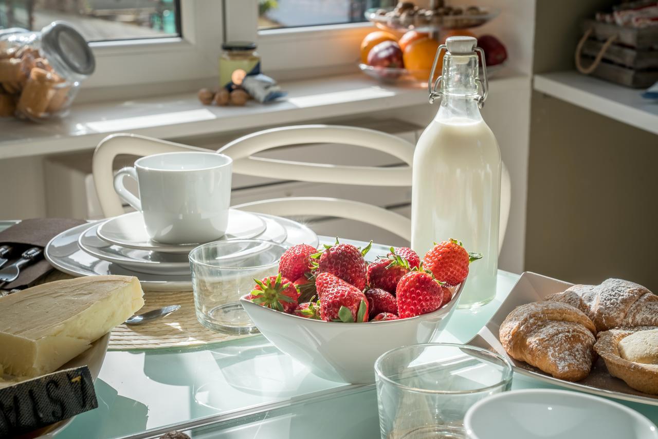 サレルノ Plaium Montis Bed & Breakfast エクステリア 写真